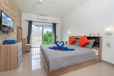 Sabai Villas, 7 min drive from Naiharn & Rawai, Private pool, Four villas available – Foto’s 2