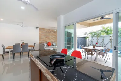 Sabai Villas, 7 min drive from Naiharn & Rawai, Private pool, Four villas available – Foto’s 5